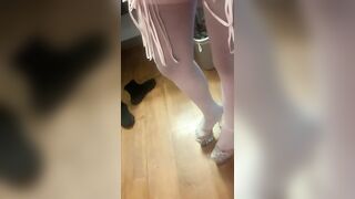 ONLYFANS/LuvvLee HUNG sexy voice verbal Ts dom Strokes and cums???? for subs