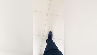 broker enters the apartment, masturbates in front of the mirror and then cums in the sink!