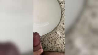 broker enters the apartment, masturbates in front of the mirror and then cums in the sink!