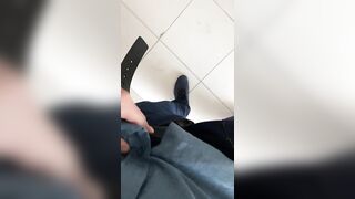 broker enters the apartment, masturbates in front of the mirror and then cums in the sink!