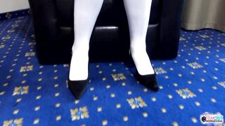 FEMOUT.XXX: Zori Returns!