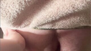 Eating daddy’s tasty ass. ????????????????