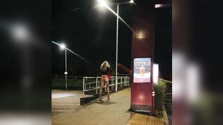 Sissy flashing