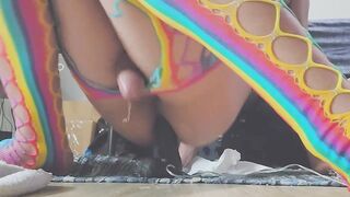 Sissy HandsFree Creaming While Riding