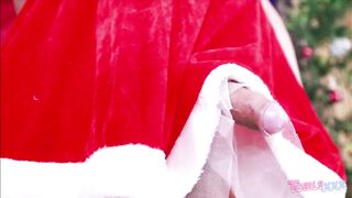 TGIRLS.XXX: A VERY LIDIA XMAS