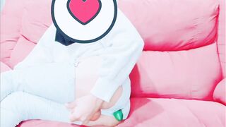 فمبوی ایرانی با یه خیار .cute femboy fuck himself anal