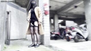 HA30 Wear sexy dress and stockings to visit someone, anal masturbated and ejaculated on his balcony！