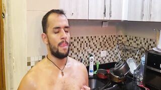THE CLEANER ALWAYS COMES BACK BECAUSE HE KNOWS THAT THE DICK SINGS YUMMY - EXCLUSIVE ON RED