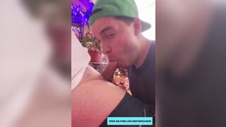Sucking married daddy while nobody’s home during the holidays