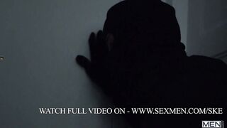 A Hump In The Night / MEN / Skyy Knox, Jason Vario