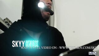 A Hump In The Night / MEN / Skyy Knox, Jason Vario