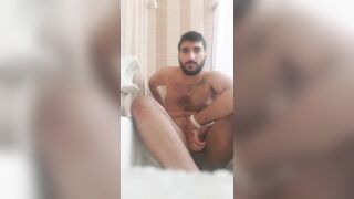 20 ywar old Beefy Arab Takes Massive load out in his Bathroom