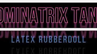 Latex Rubberdoll smoking