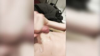 CUMMING ON MYSELF FROM ANAL FISTING