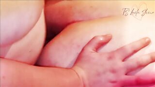 Aprilia Fucks TS Laila Shine With Her Strap-On