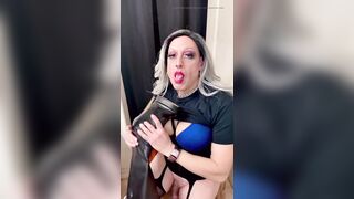 Beautiful Marilyn Getting Ready For Hot Sex