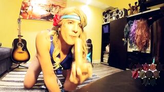 Rainbow Shemale Scarlett Ocean does Fly Away