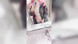 [LUMI_053] 地铁卫生间打胶