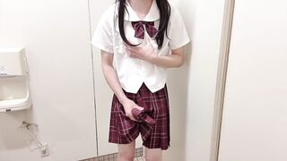 [Crossdressing] Japanese masturbation with a lot of ejaculation in a cute uniform