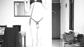 Crossdresser show on high heels