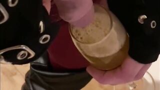 Crossdresser Piss Drink Golden Shower