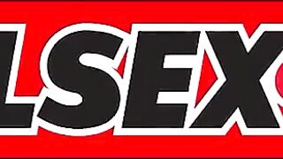 TGIRLSEX.XXX: Janie and Vic Sexy Time!