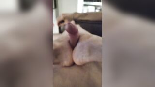 Italian amateur - i give my neighbor a footjob