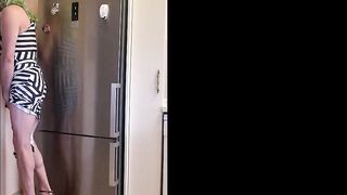 My Aunt Showed me her Pussy