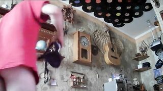 I'm trying on thongs